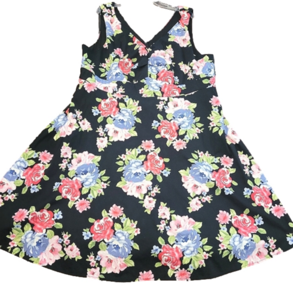 Torrid Black Floral Sleeveless Fit &Flare Dress Size 24 - Picture 1 of 9